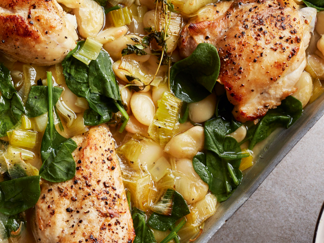 TRAY BAKED CHICKEN WITH BUTTER BEANS LEEKS AND SPINACH