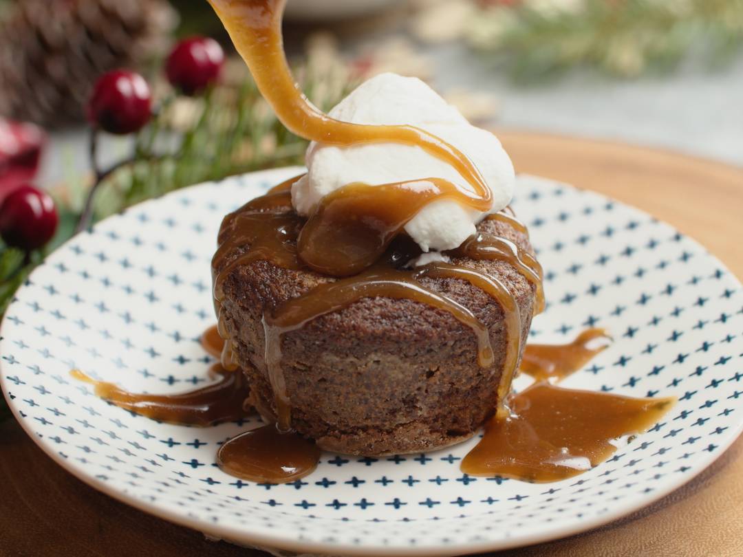 Individual Sticky Toffee Puddings » Gordon