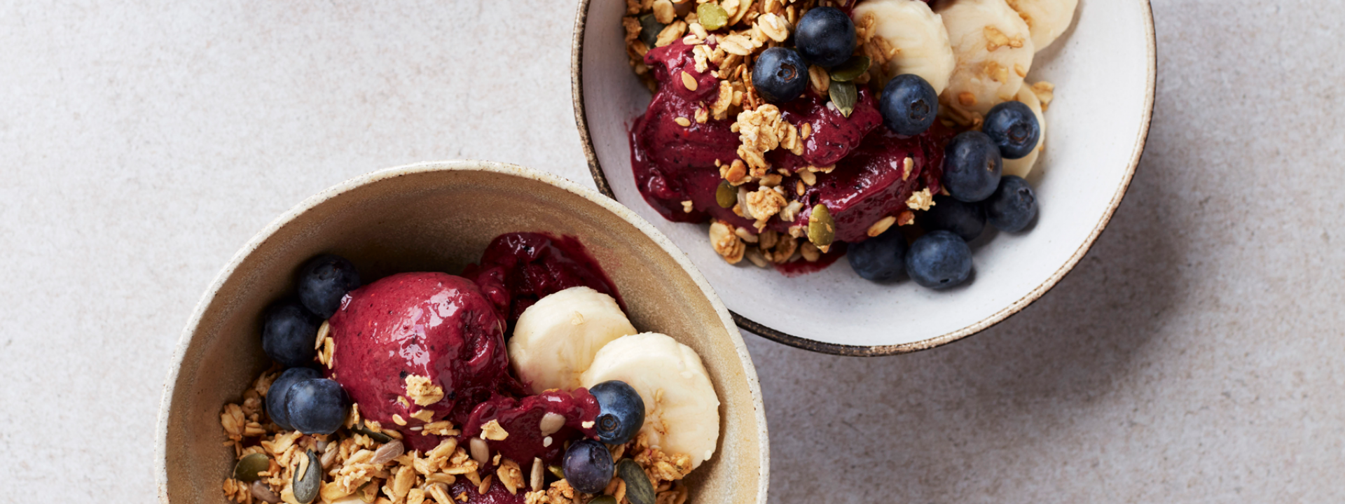 FROZEN BERRY BREAKFAST BOWL