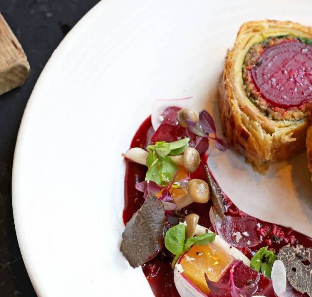 CroppedFocusedImage192072050 50 Vegan Wellington